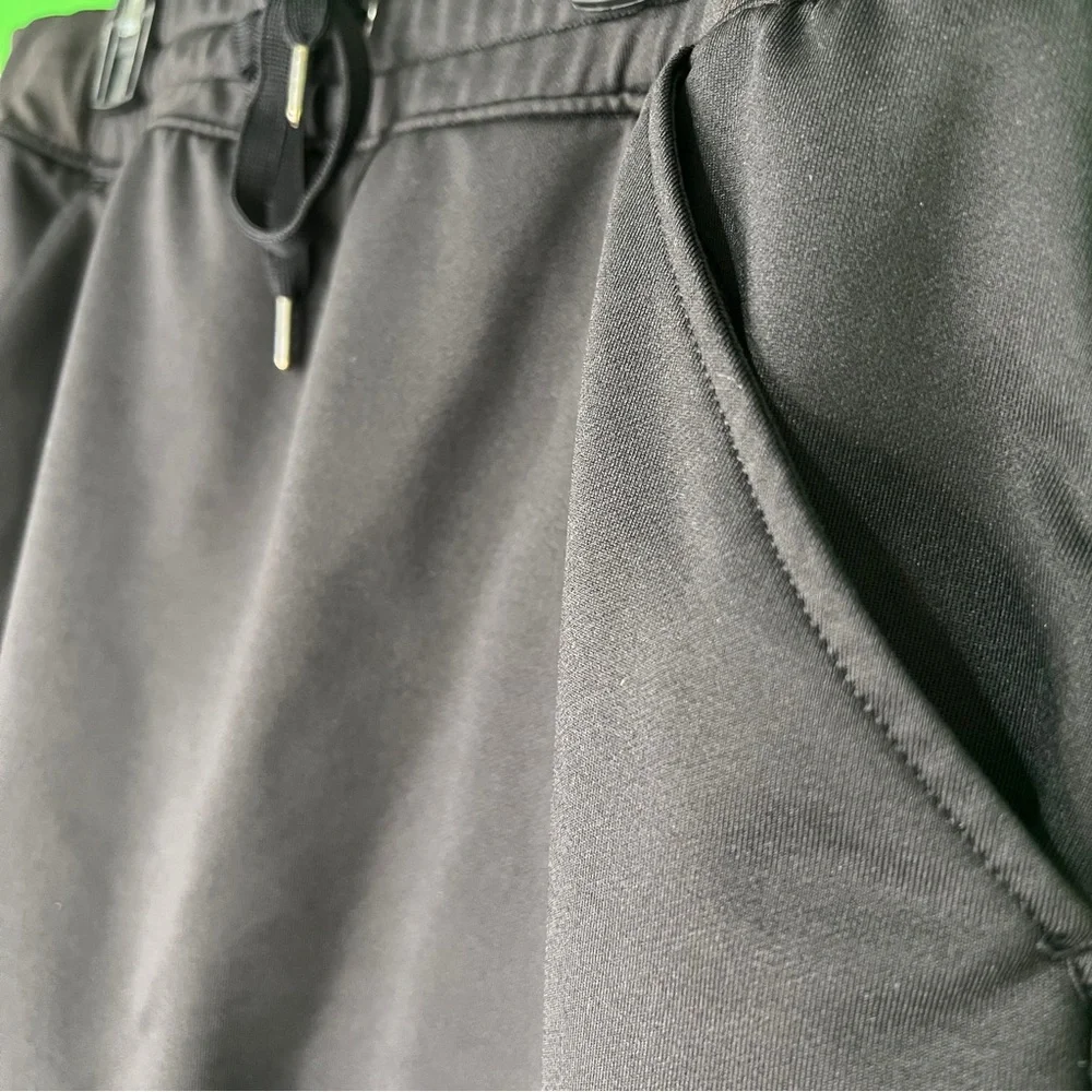 Woman Tek Gear Weekend Pocket Skort Black Large - Picture 3 of 10